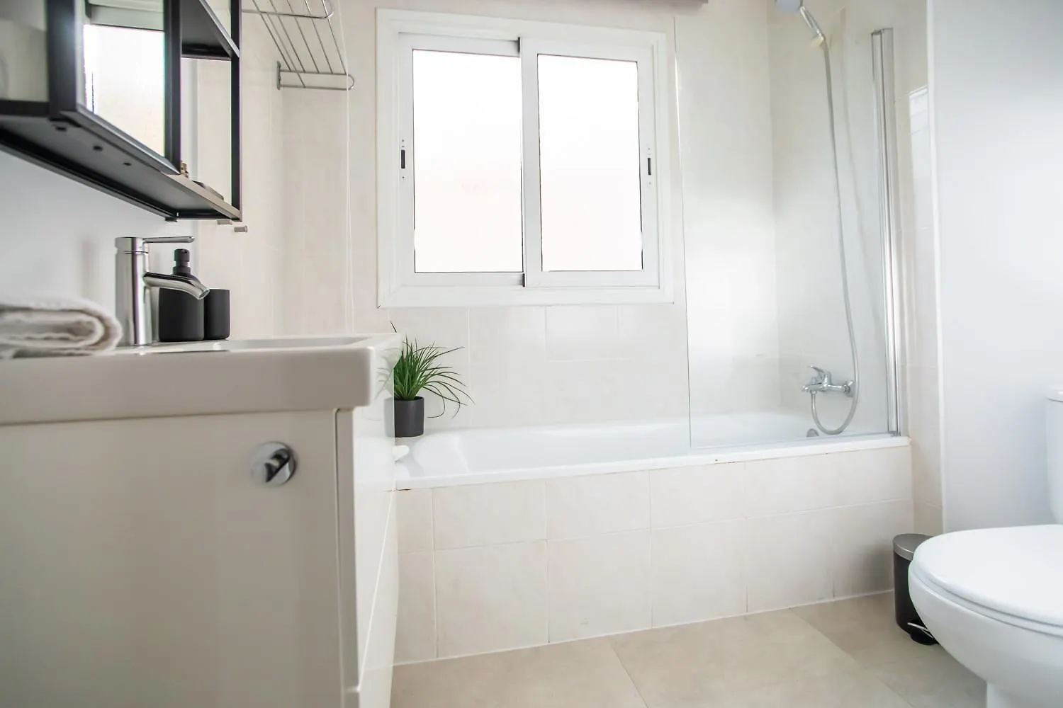 12Crc1038 - Big & Cozy 2Bed Apartment In The City Barcelona